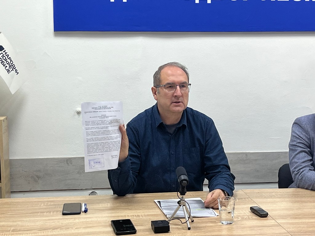 Stošić (NPS) podneo prijavu za nesavesne radove na Gimnaziji čiji krov još više prokišnjava