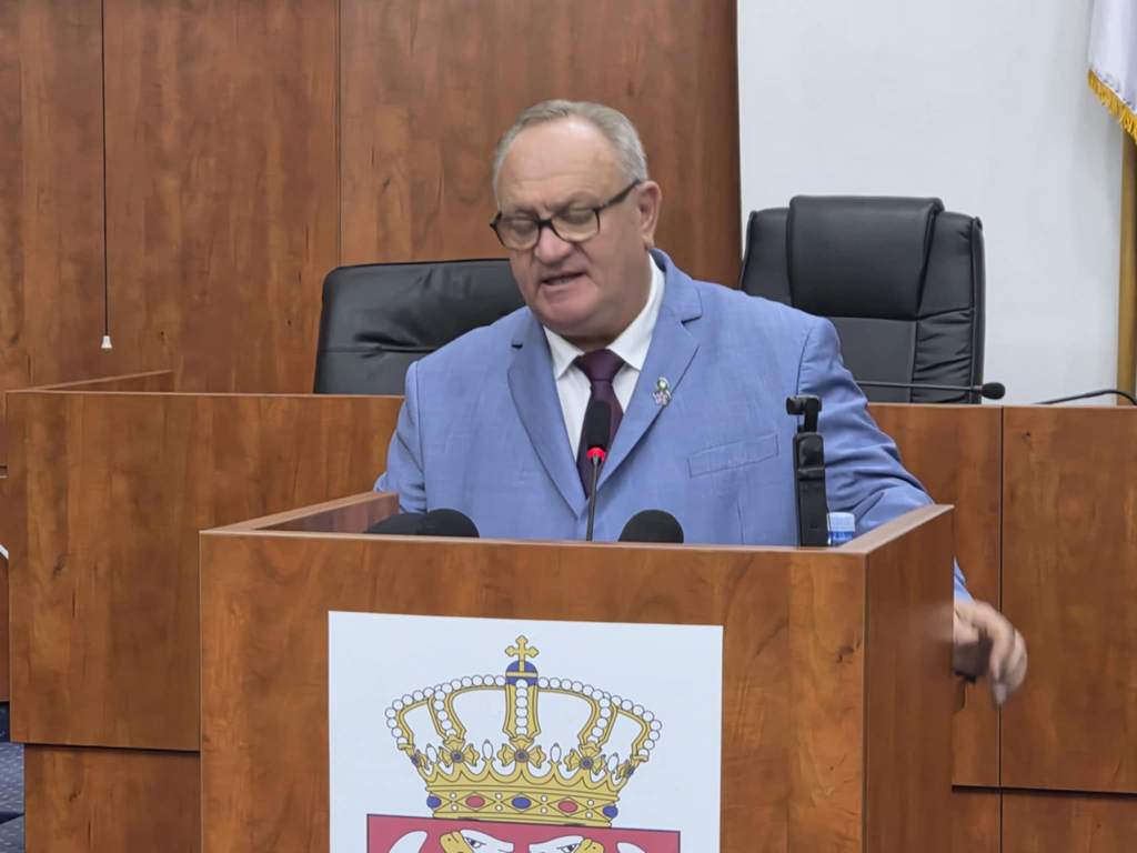 Gradonačelnik Cvetanović: U Dubočici igraju samo dva fudbalera iz Leskovca