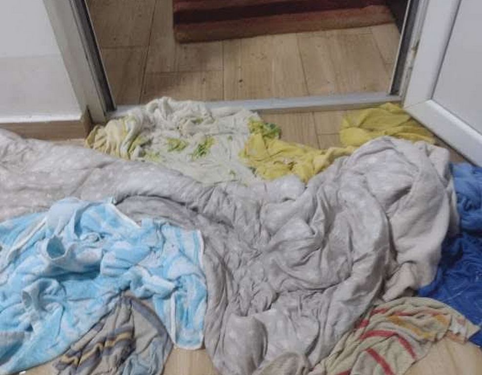 Otpadne vode iz kanalizacije poplavile kuće u ulici Petra Kočića u Leskovcu