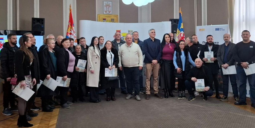 U Leskovcu uručeno 30 grantova do 3.500 evra za interno raseljene i povratnike