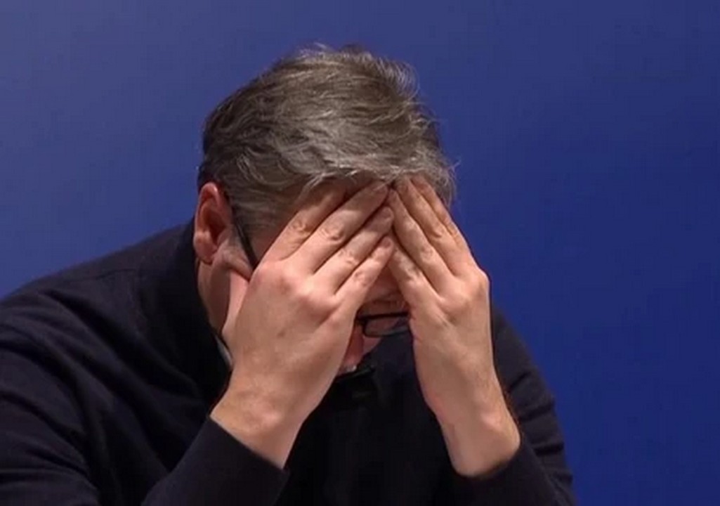 Vučić insistirao dok žena nije rekla da nije majka bolesnom detetu, rasplakala se jer ne može da ga usvoji