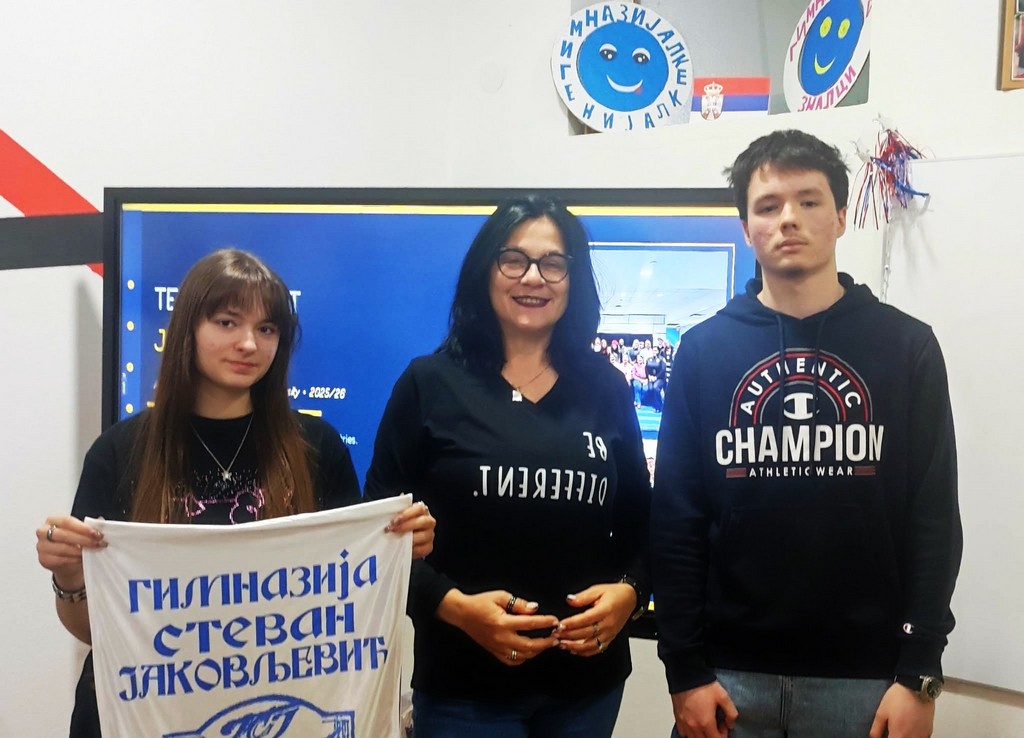 Dvoje gimnazijalaca iz Vlasotinca među najboljima iz engleskog jezika u Srbiji