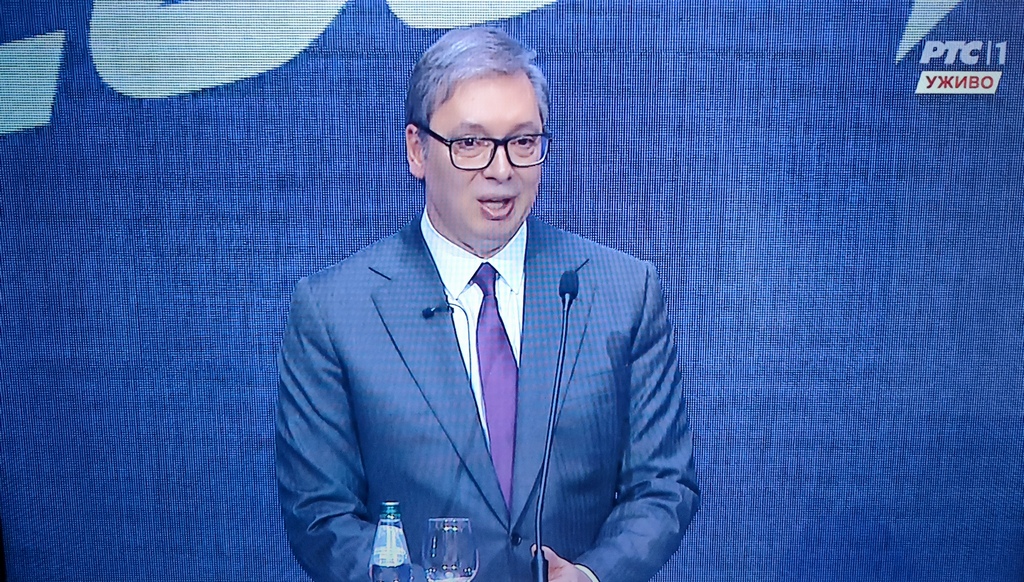 Vučić: Prosečna plata bi mogla da dostigne 1.700 evra na nivou Srbije, penzije 750 evra