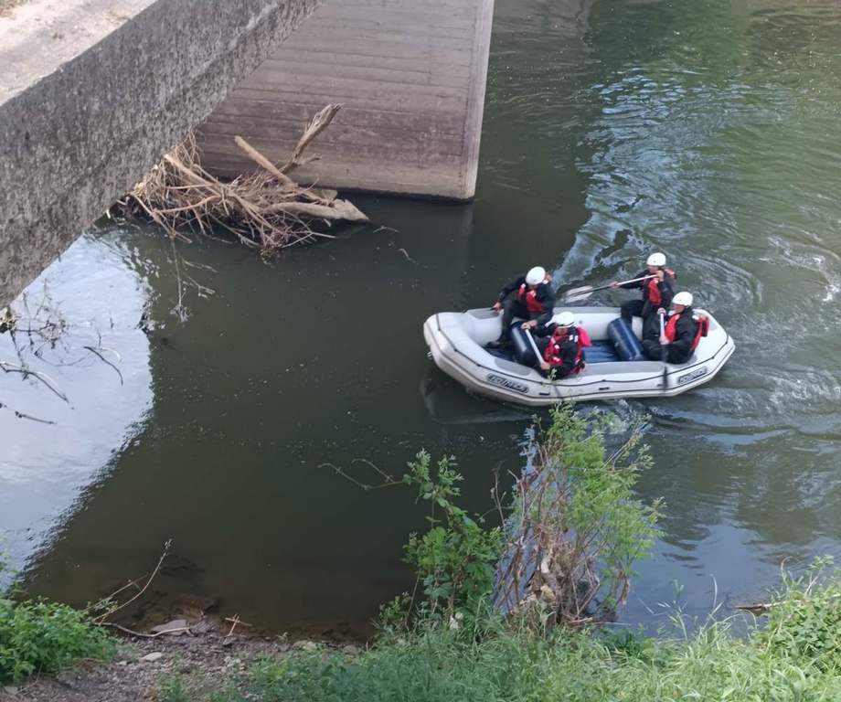 Muškarac pronađen mrtav u koritu Južne Morave – bacio je jutros sa mosta