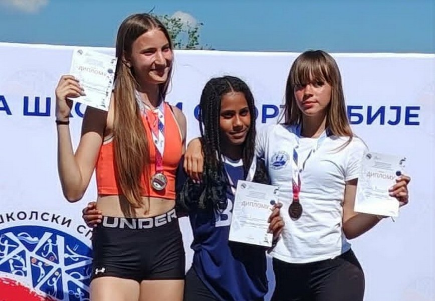 Uspeh Vlasotinčana na Republičkom školskom prvenstvu u atletici