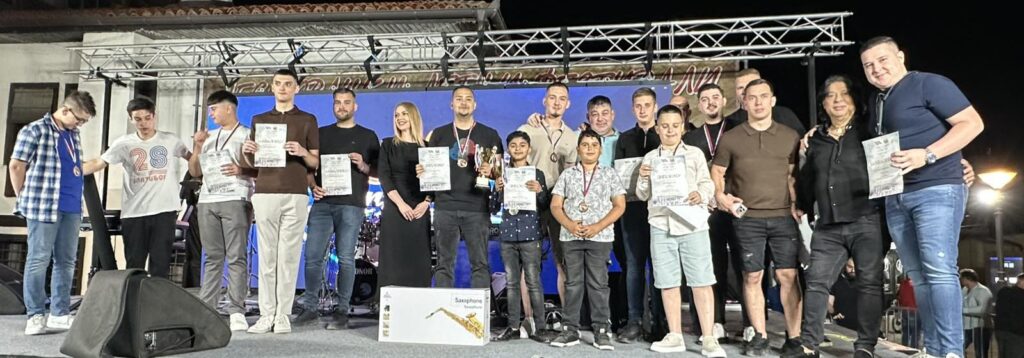 Nikola Stojanović i Mateja Saitović pobednici 7. LE Saks festivala u Leskovcu