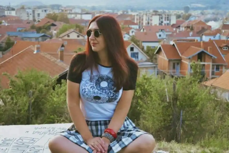 Poetski doživljaj sveta Vesne Petković Pešić