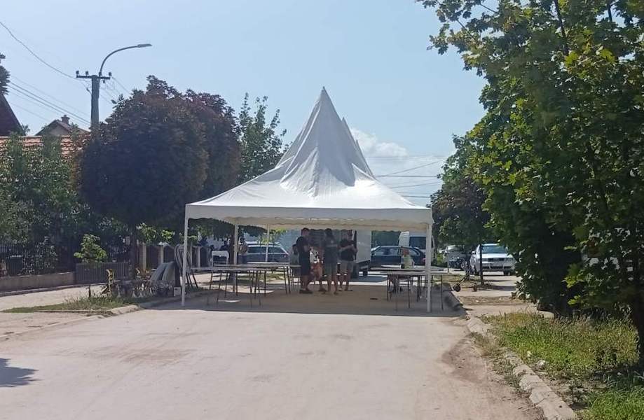 Ulice Leskovca ponovo blokirane zbog veselja: Spremite se ili bežite