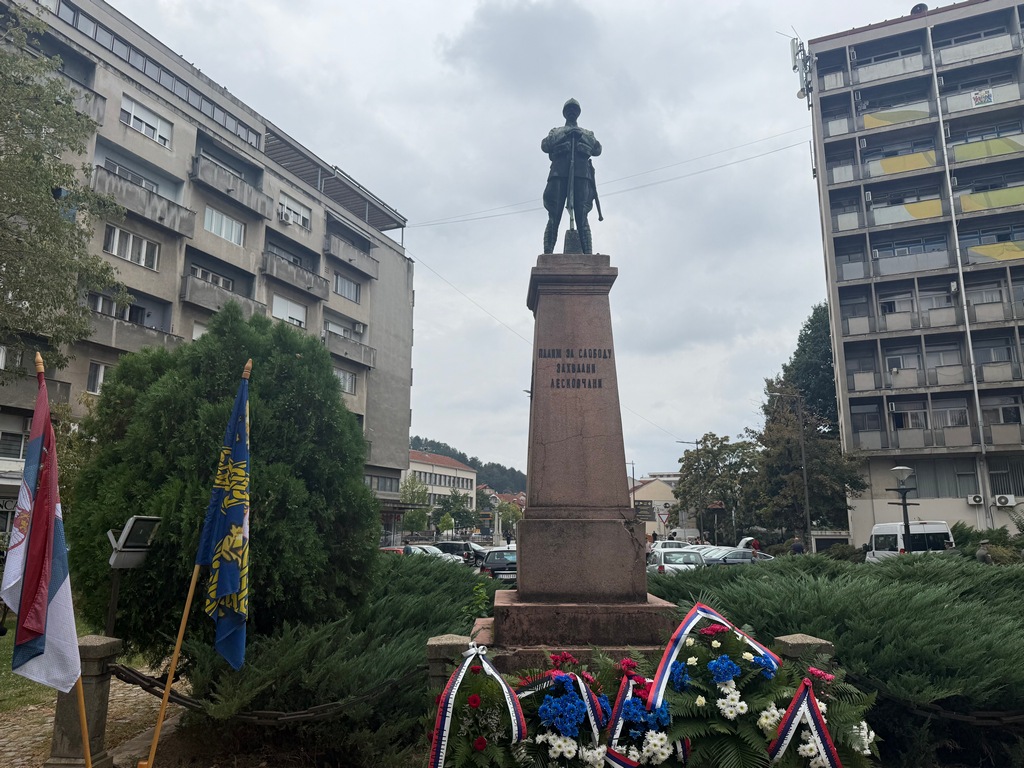 Leskovac odao počast srpskim vojnicima povodom 108 godina od proboja Solunskog fronta