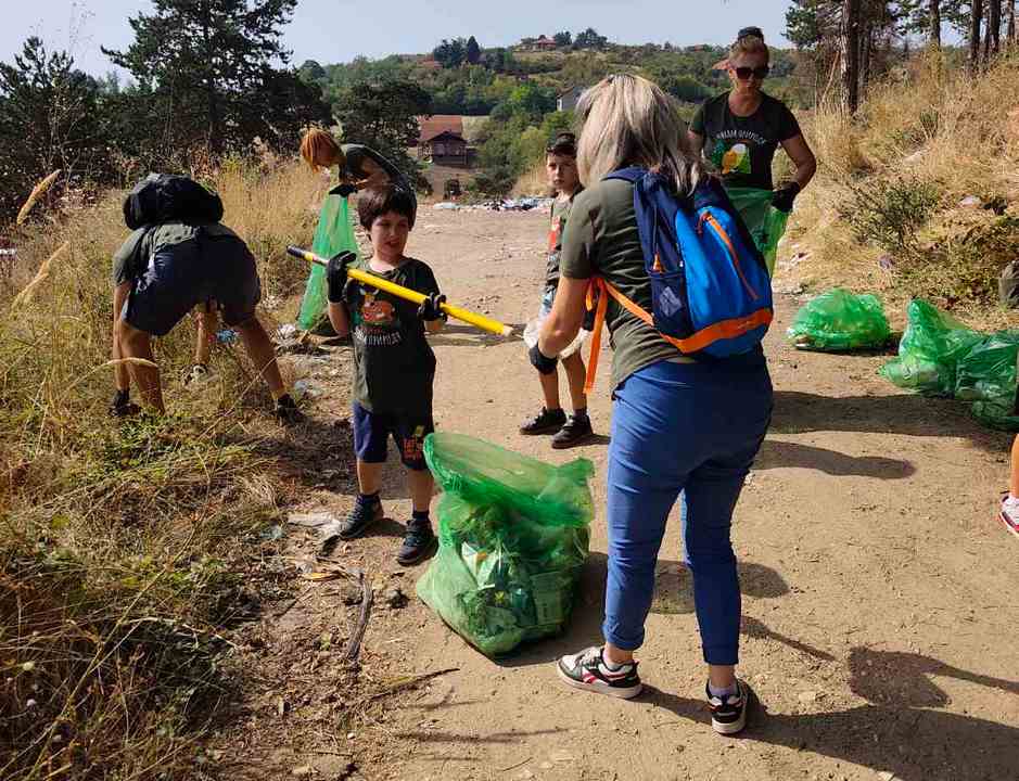Tim 42: Za dve subote na Hisaru prikupljeno oko 960 kilograma smeća